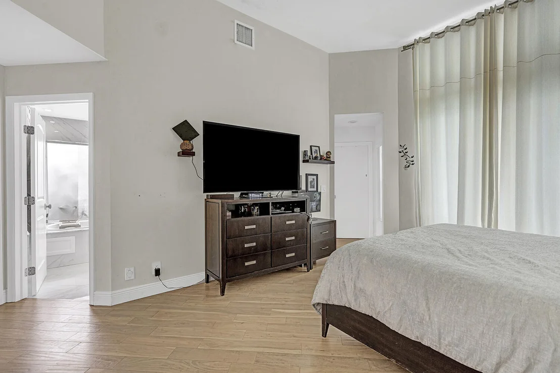 Photo of 20532 Sausalito Drive