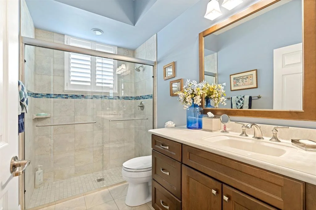 Photo of 242 Bluejay Lane