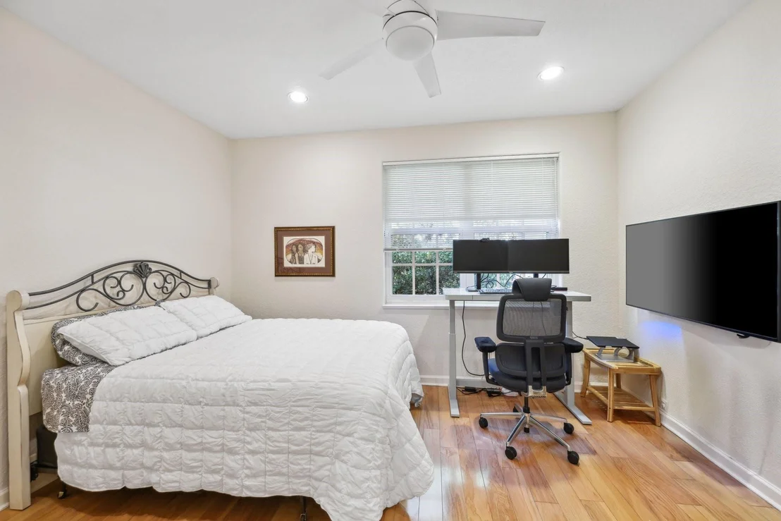 Photo of 10801 Indian Trail