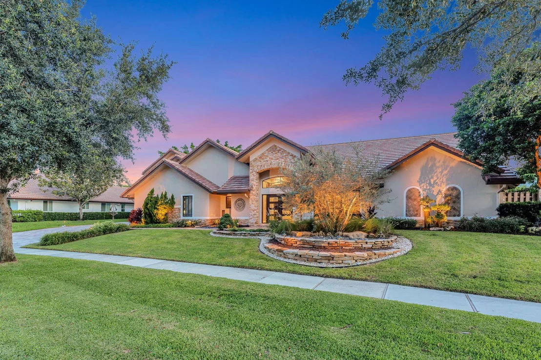 Photo of 3070 Equestrian Drive