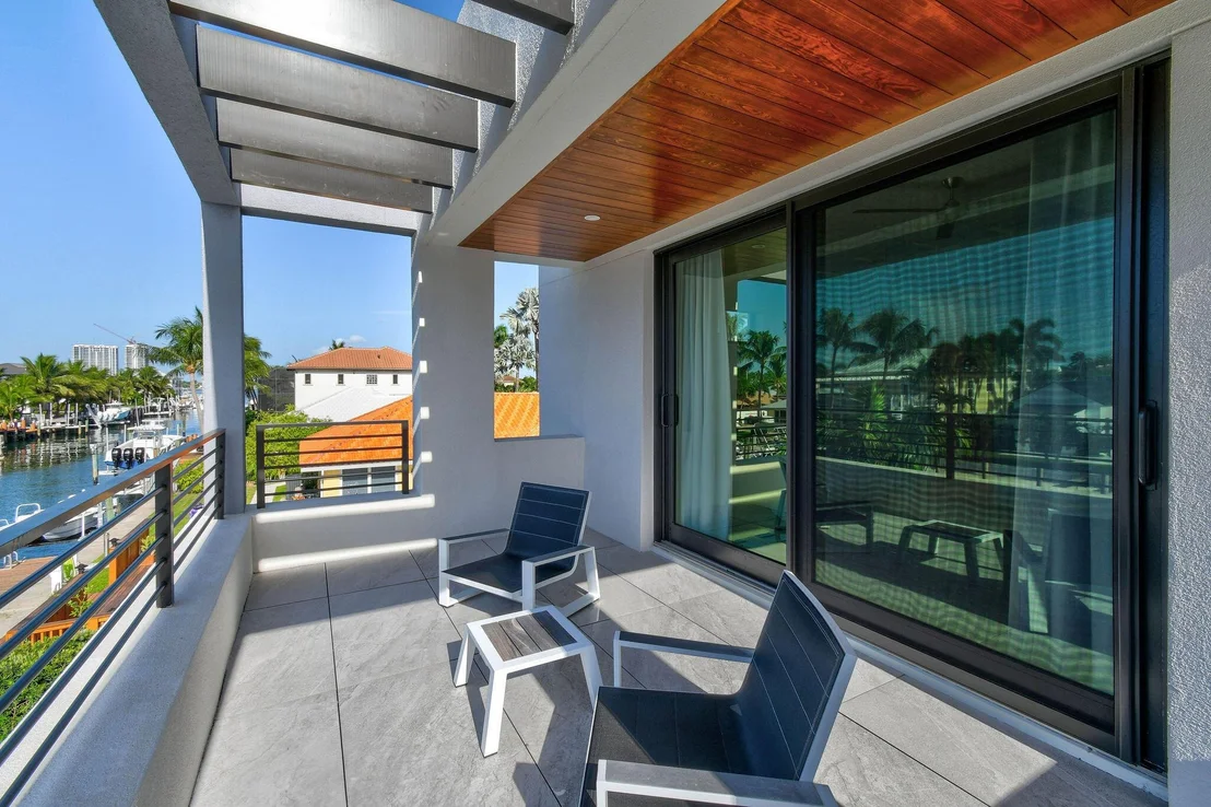 Photo of 1091 Gulfstream Way