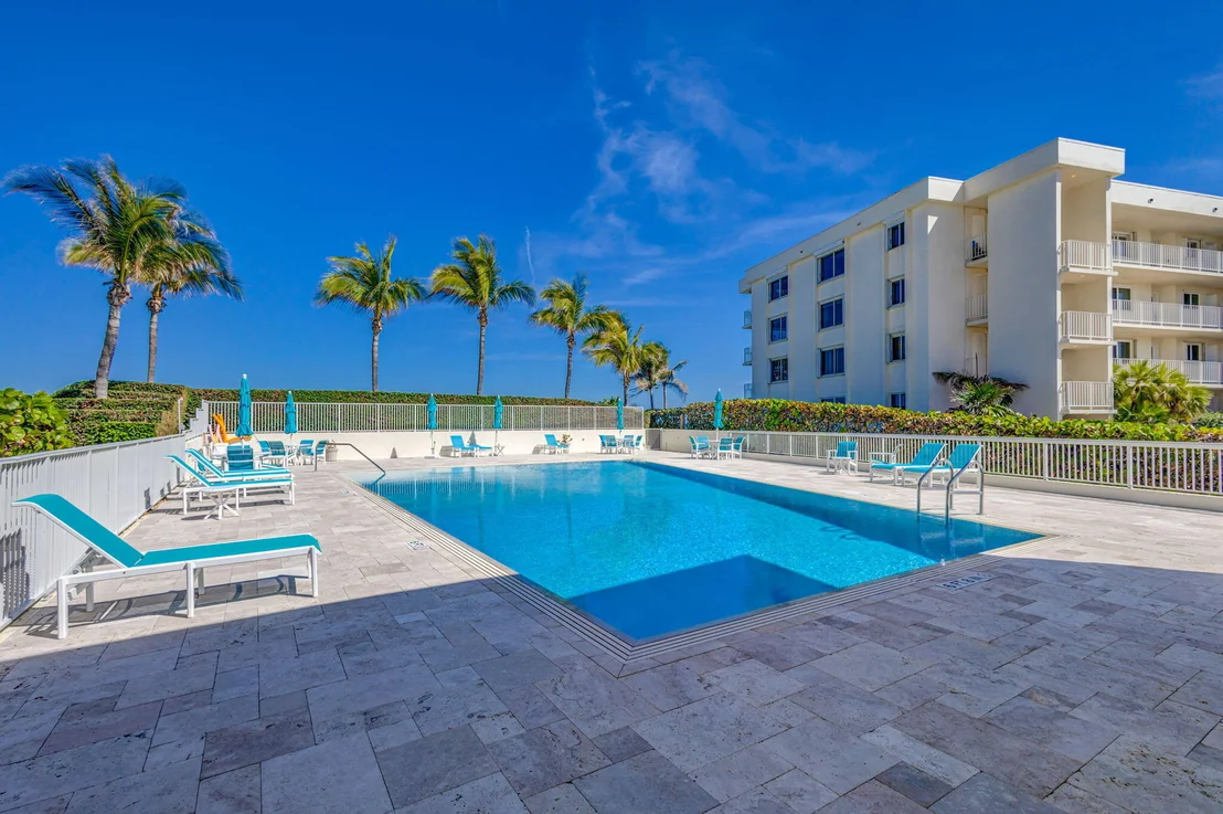 Photo of Unit 103 at 400 Beach Road