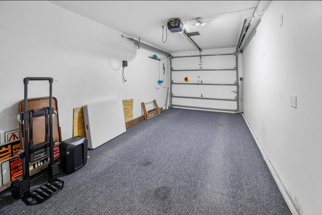 Photo of 3966 NW 20th Avenue