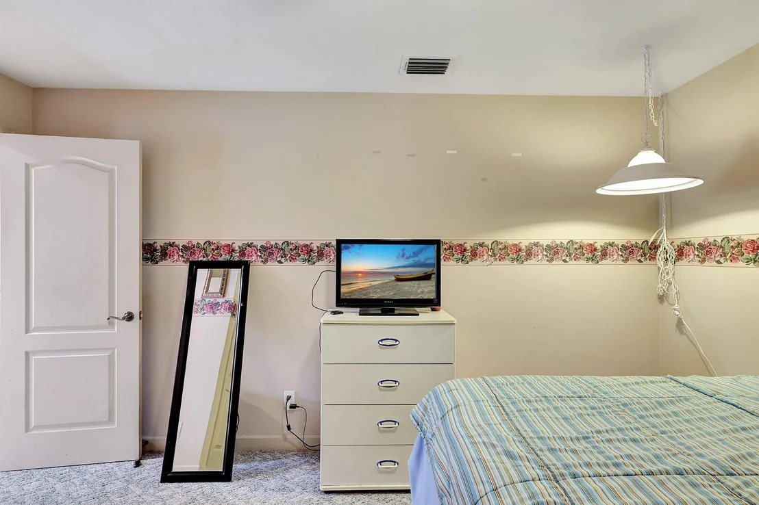 Photo of 1624 SW Gregor Way Way
