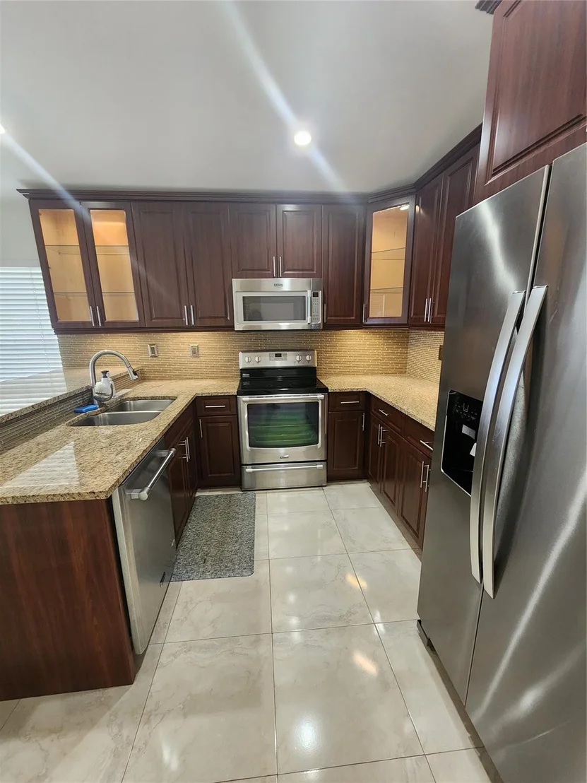 Photo of 13955 Langley Place