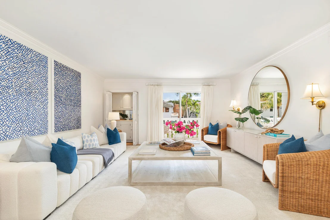 Photo of Unit 1B at 330 Cocoanut Row