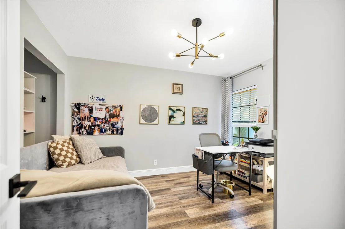 Photo of 5568 American Circle