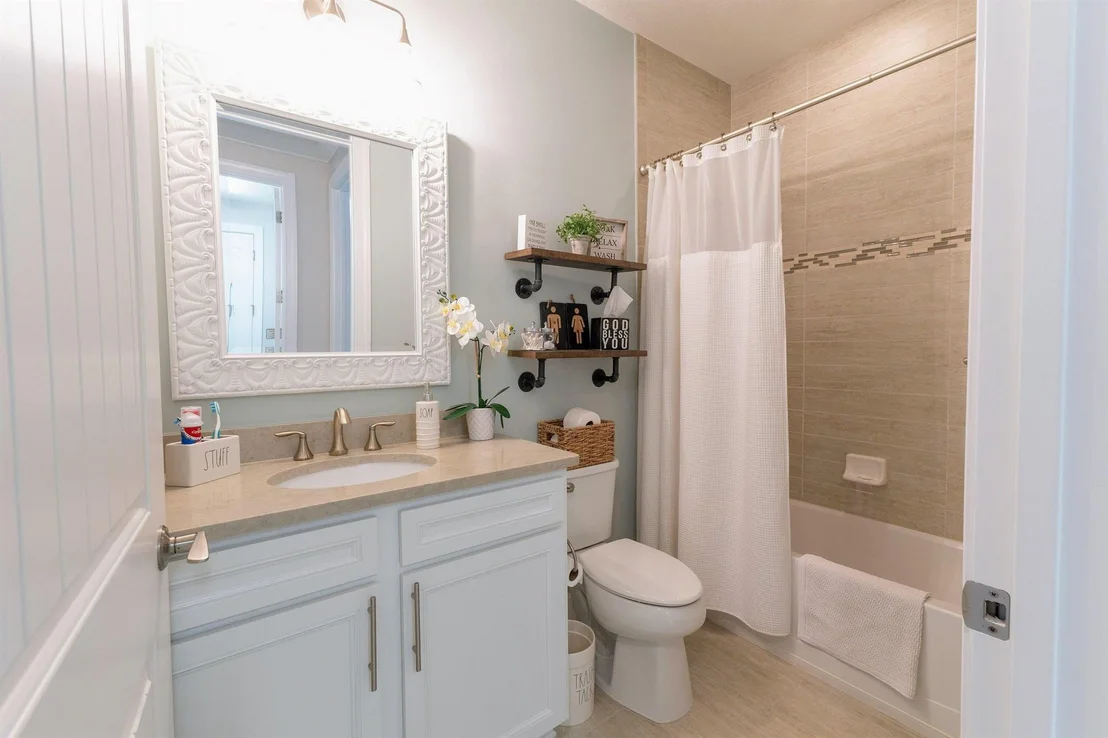 Photo of 5068 Pendelton Square