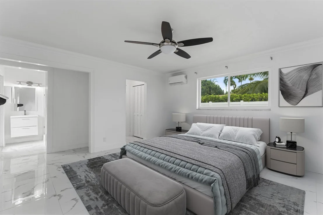 Photo of 599 NW 13th Drive