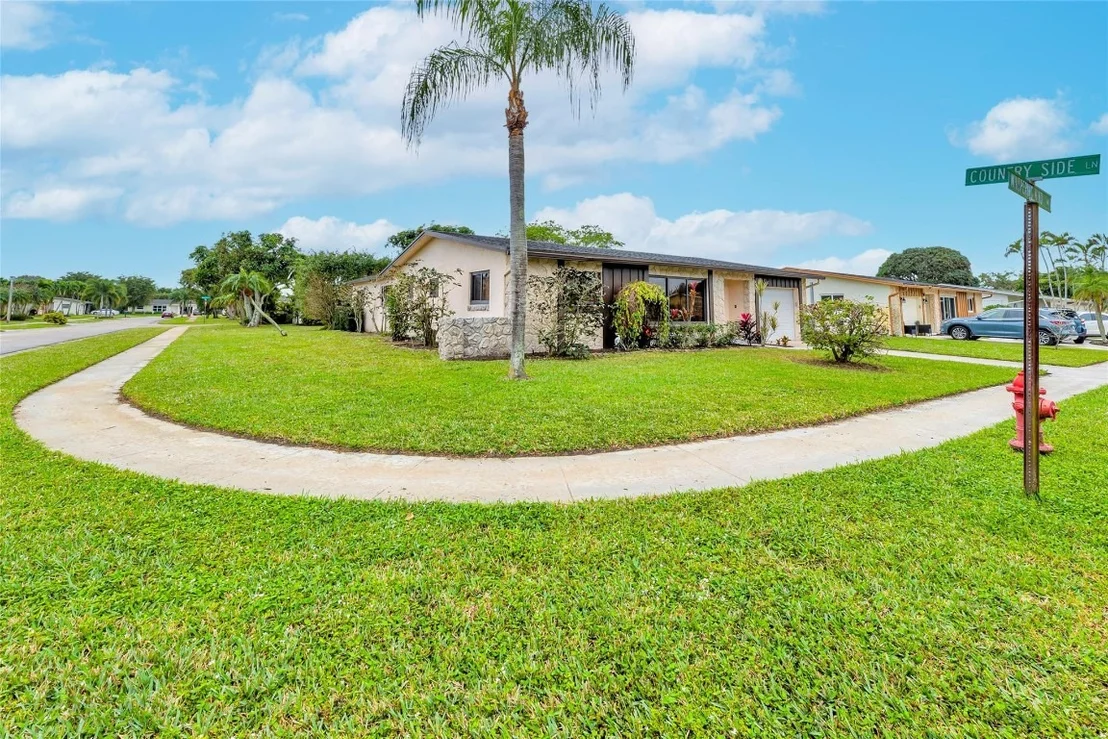 Photo of 6334 Whispering Wind Way