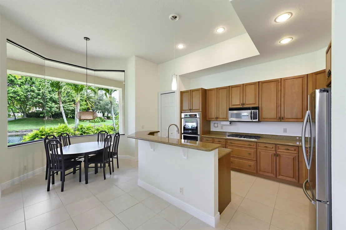 Photo of 3583 Collonade Drive