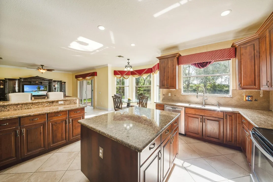 Photo of 8273 Emerald Winds Circle