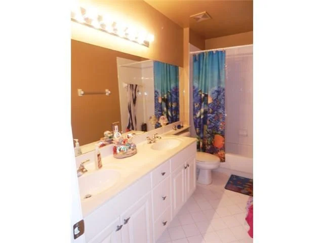 Photo of 6779 Ashburn Road