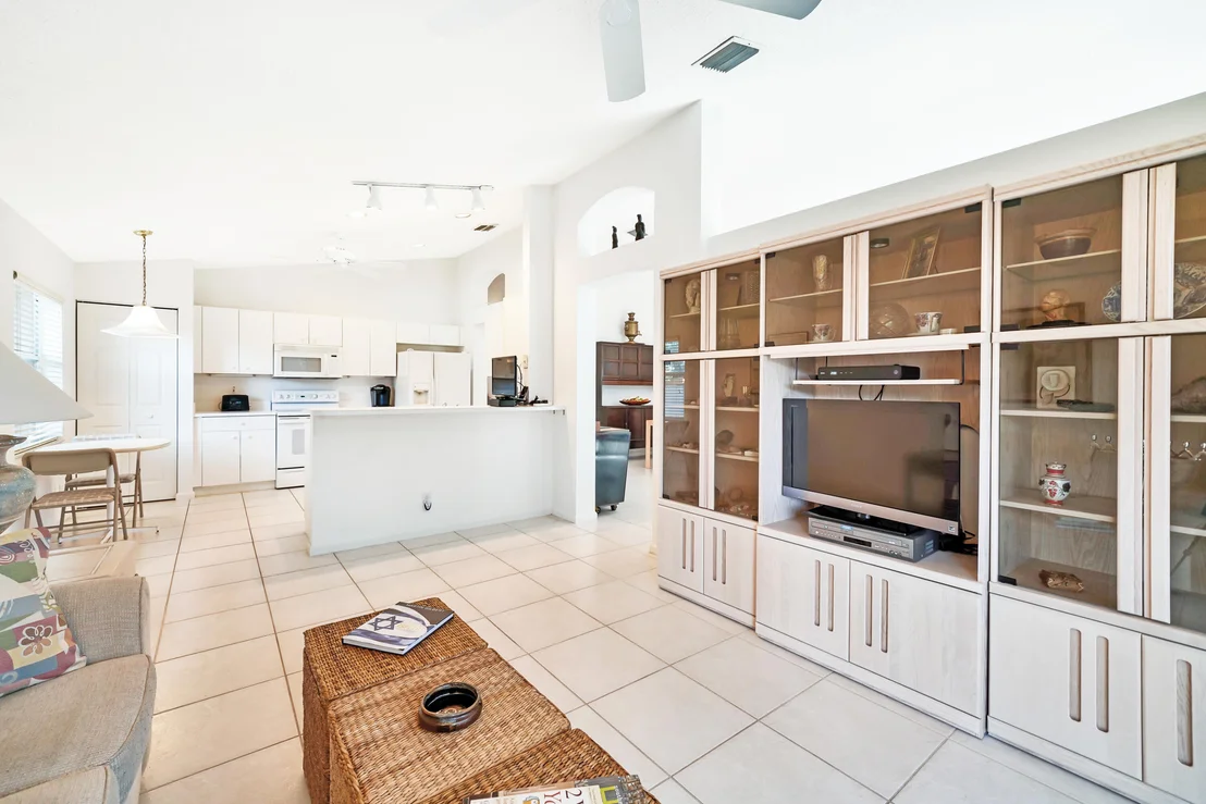 Photo of 9876 Arbor View Drive S