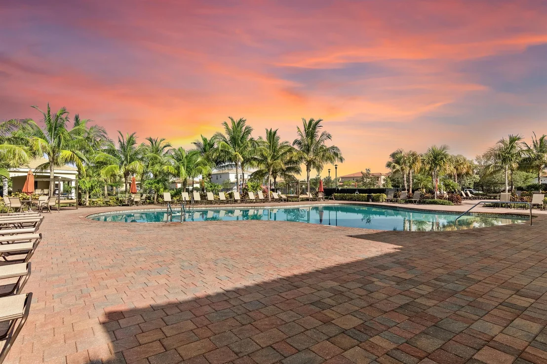 Photo of 112 Manor Circle