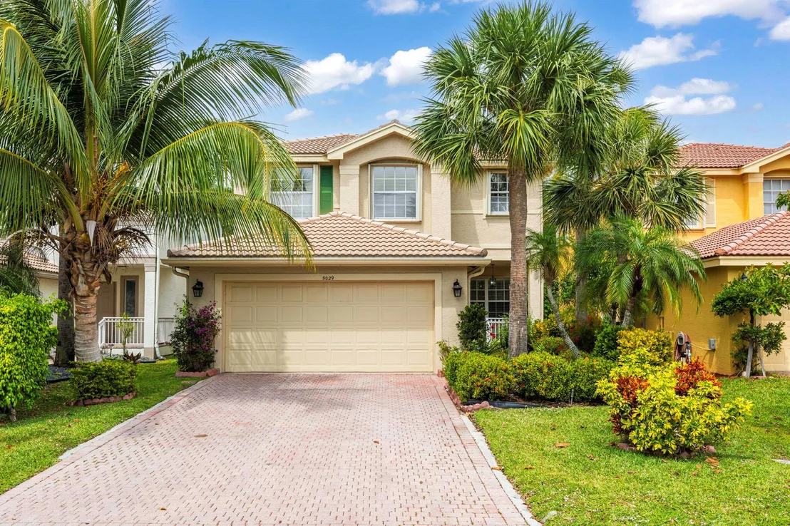 Photo of 5029 Starblaze Drive