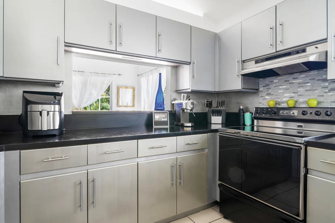 Photo of 1015 Fairfax Circle W