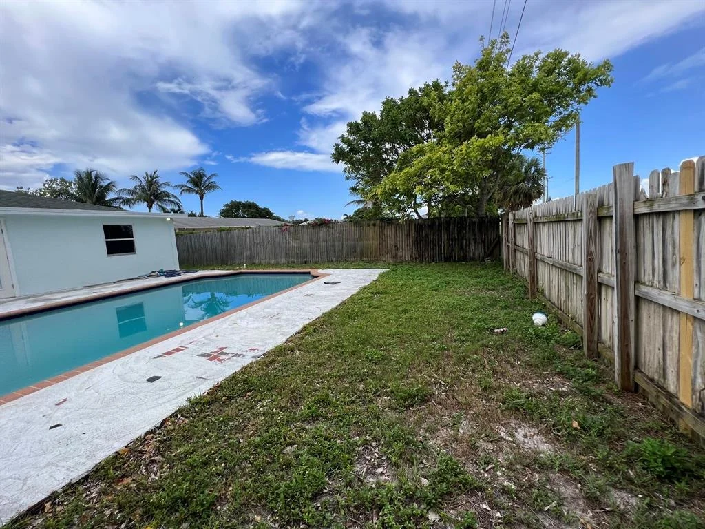 Photo of 638 Date Palm Drive