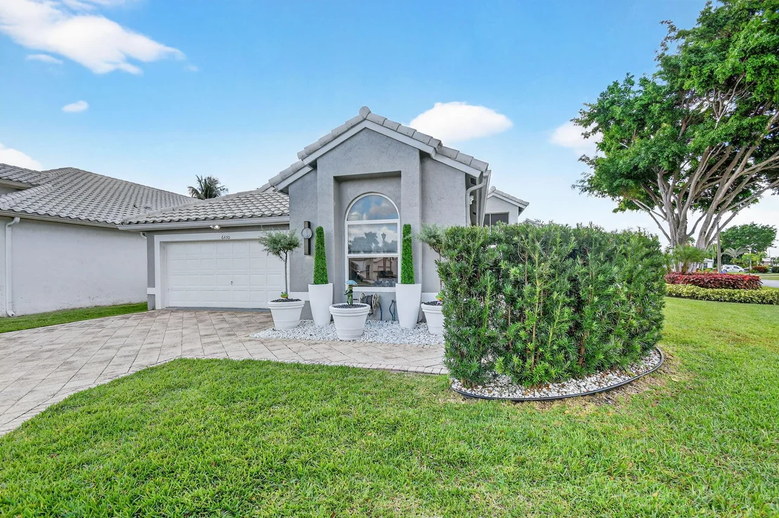 Photo of 6430 Three Lakes Lane