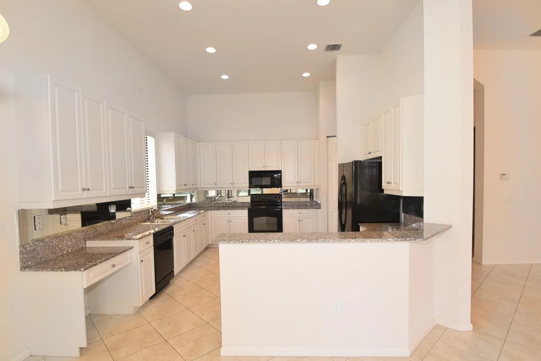 Photo of 6943 Boscanni Drive