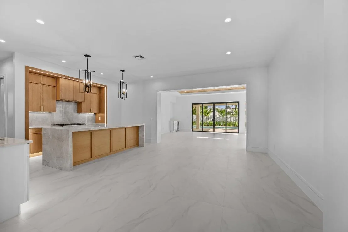 Photo of 741 Nighthawk Way