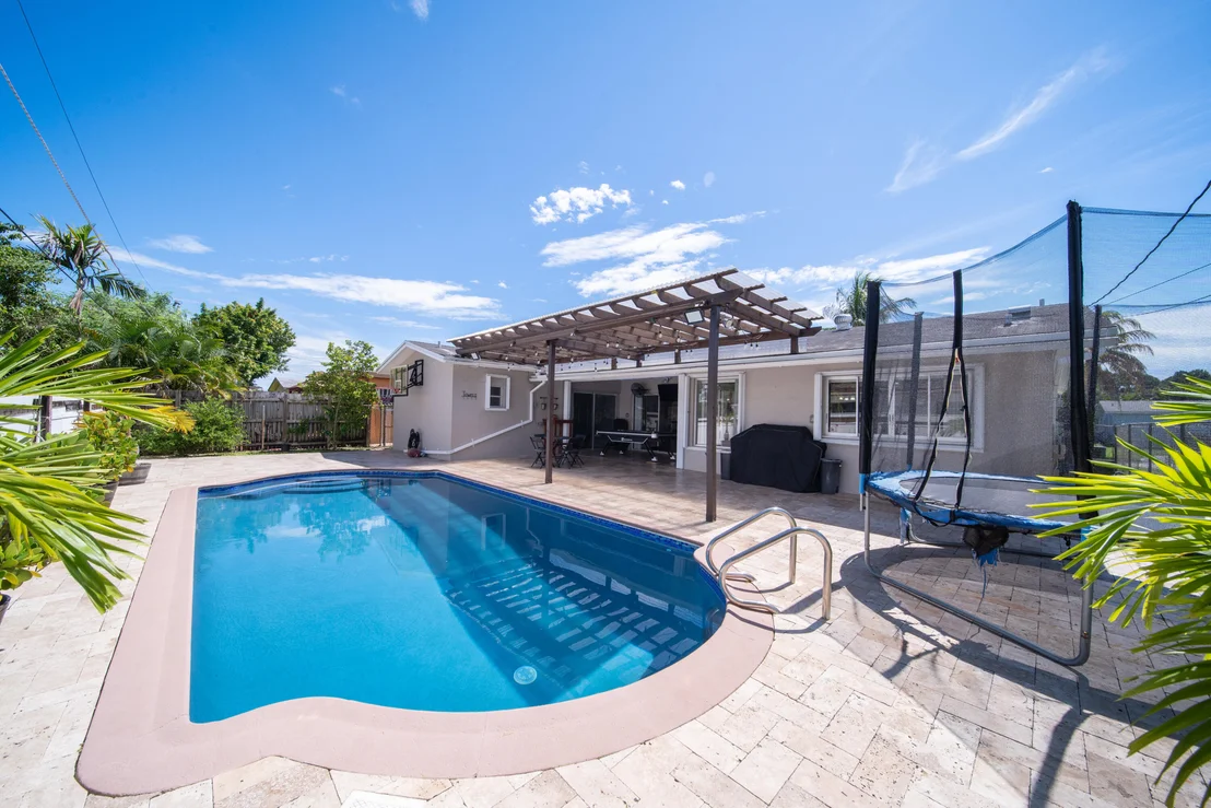 Photo of 8457 Sheraton Drive
