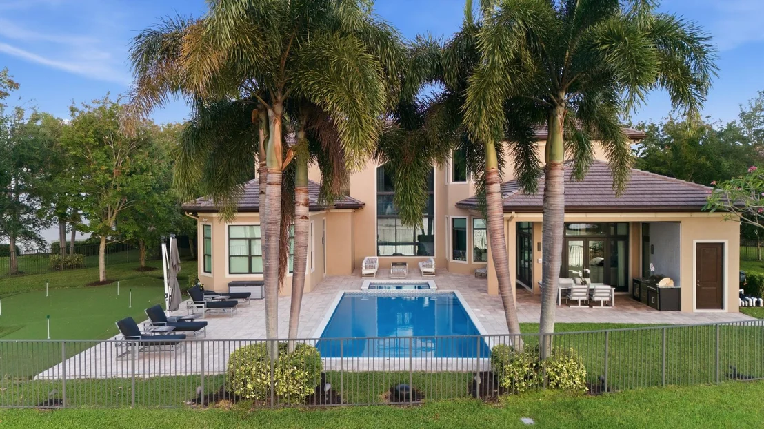 Photo of 16919 Crown Bridge Drive