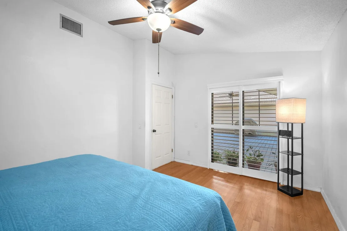 Photo of 2097 Montpeliar