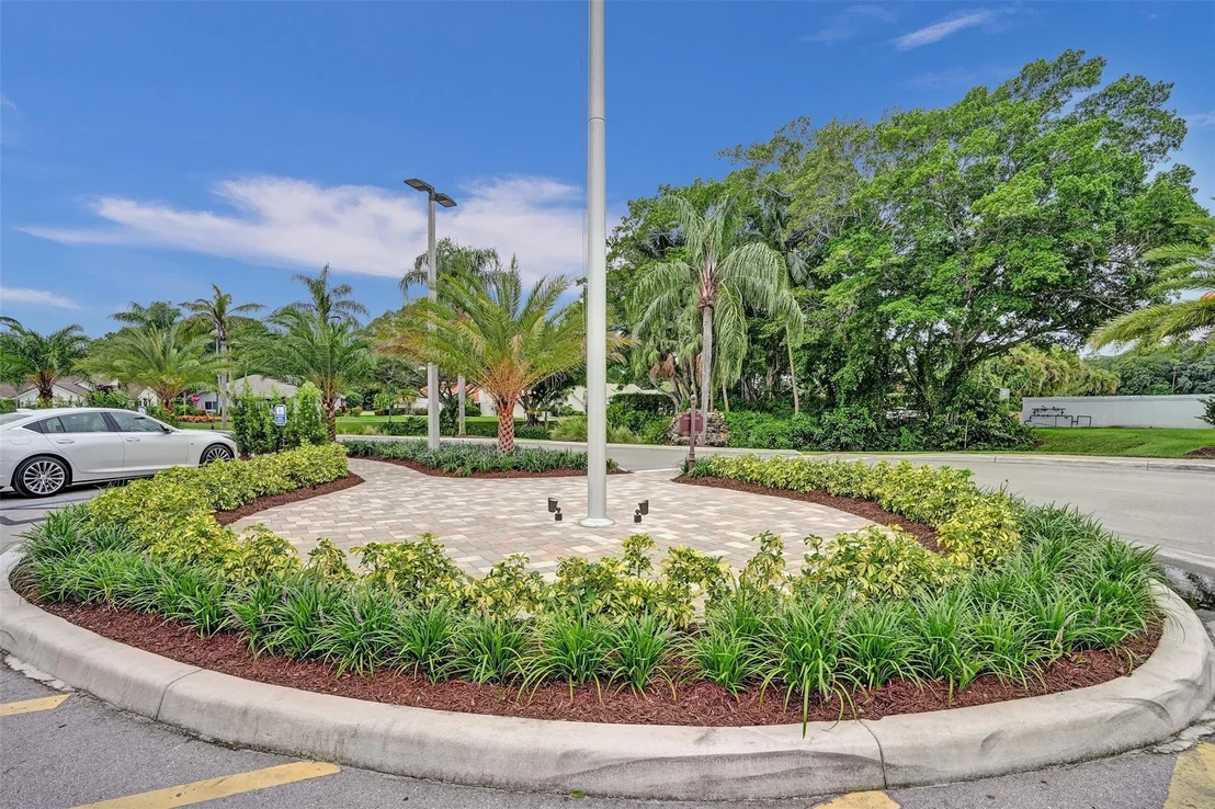 Photo of 21464 Bridge View Drive