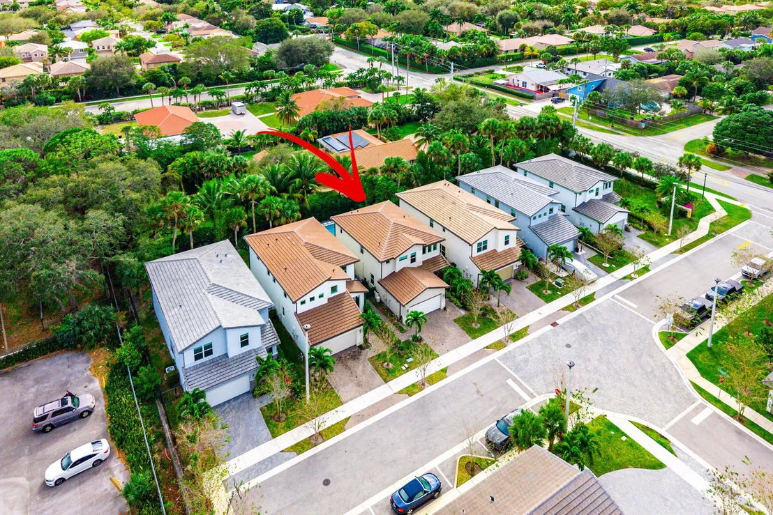 Photo of 4310 Buttonwood Drive