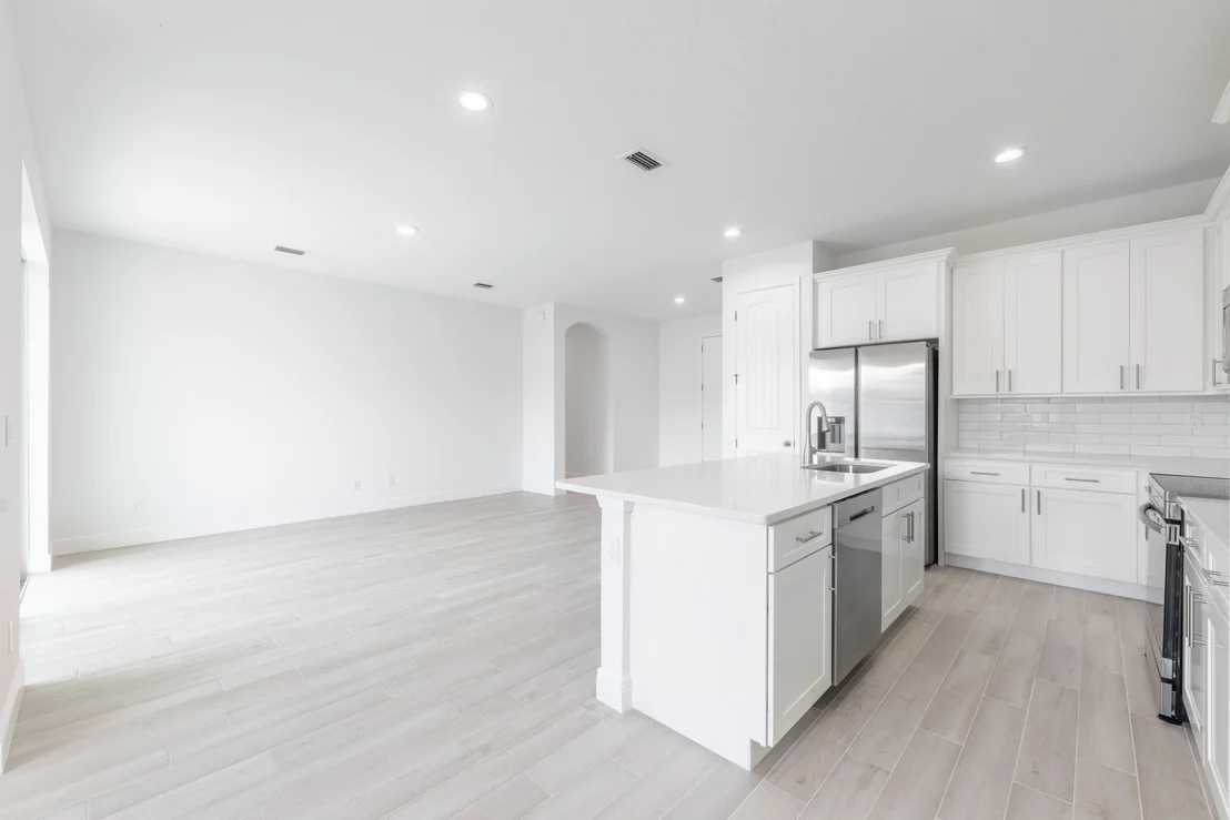 Photo of 5303 Sunset Boulevard