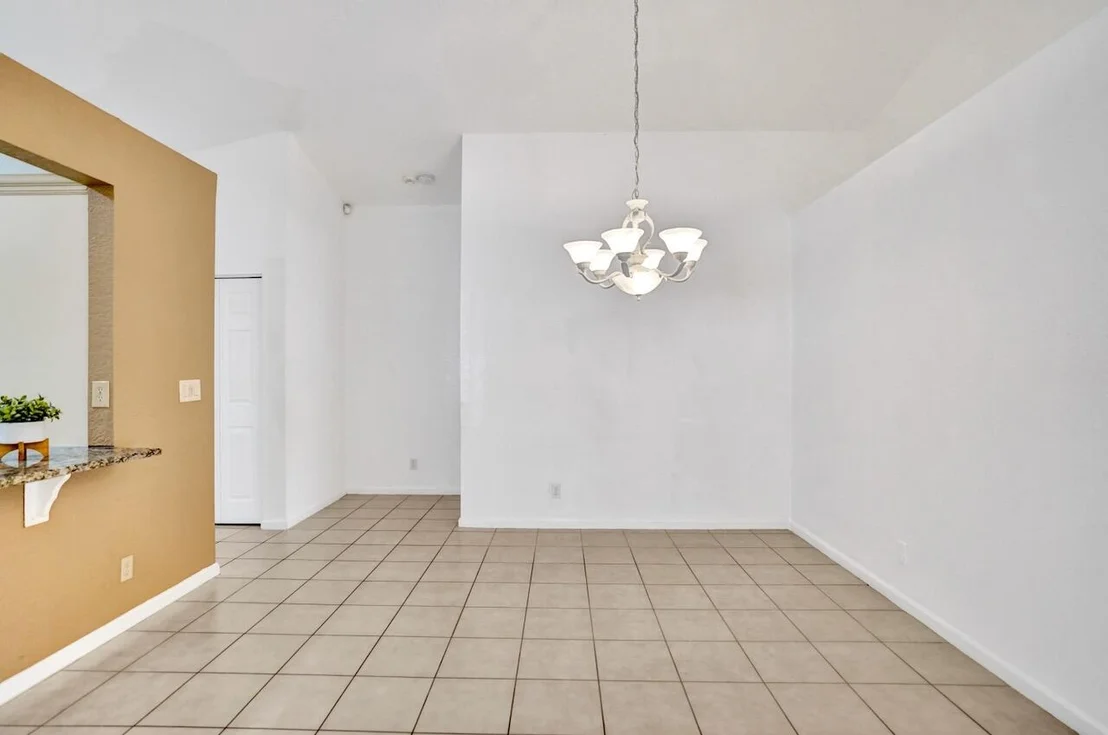 Photo of 8140 Palm Gate Drive