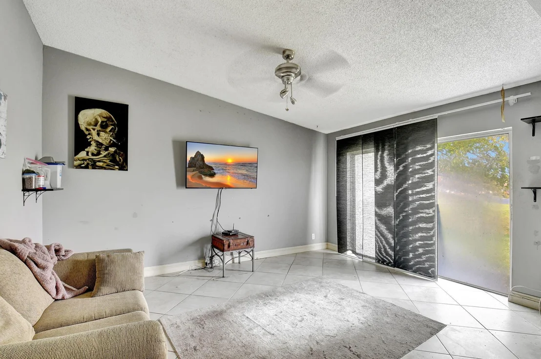 Photo of 5241 Breadfruit Circle