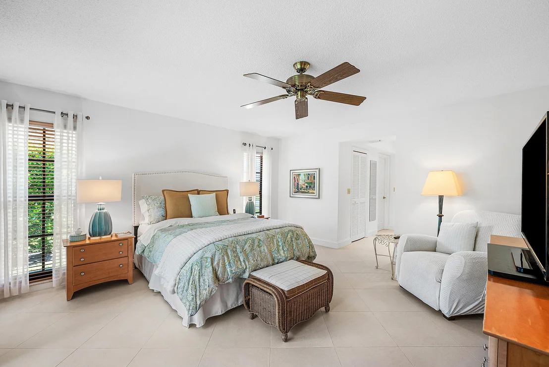 Photo of 481 Forestview Drive