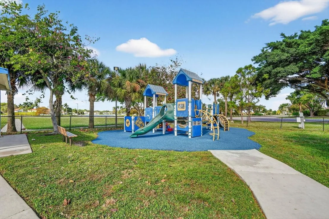 Photo of 7745 Springfield Lake Drive