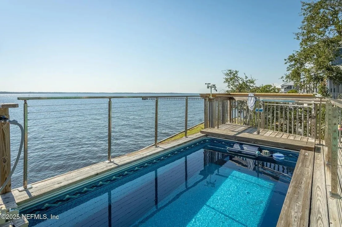 Photo of 47 BLUE CRAB Lane