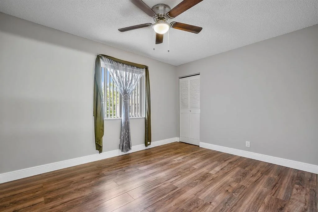 Photo of Unit A2 at 329 Knotty Pine Circle