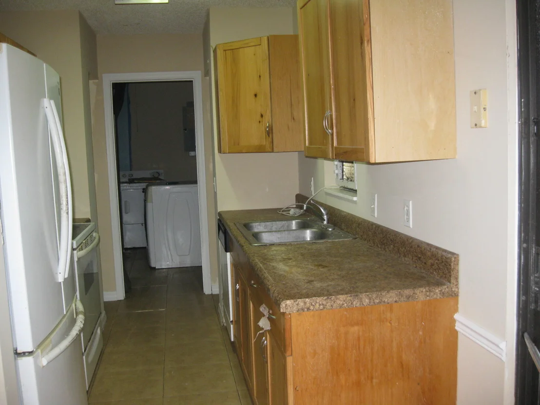 Photo of 7105 North Boulevard