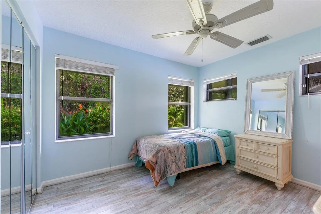Photo of 6340 Longleaf Pine Drive