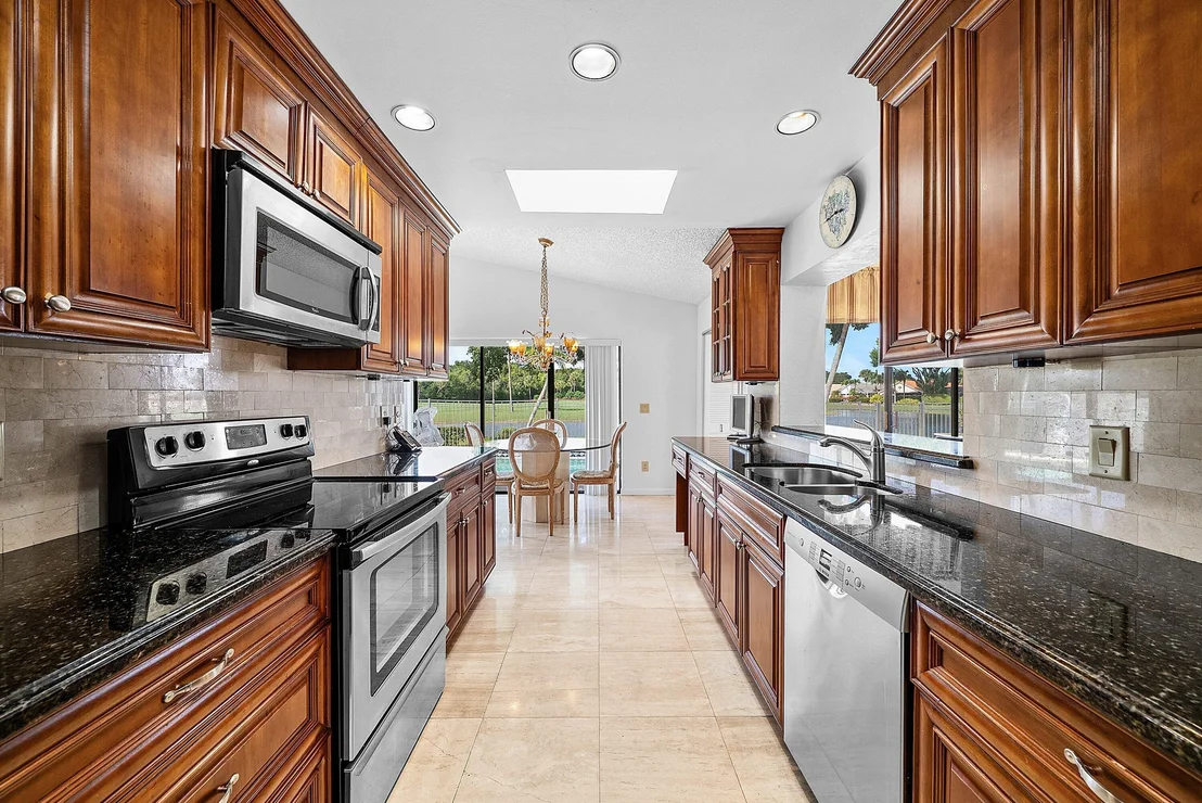 Photo of 21459 Bridge View Drive