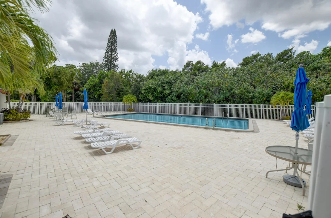 Photo of 299 Del Rio Boulevard