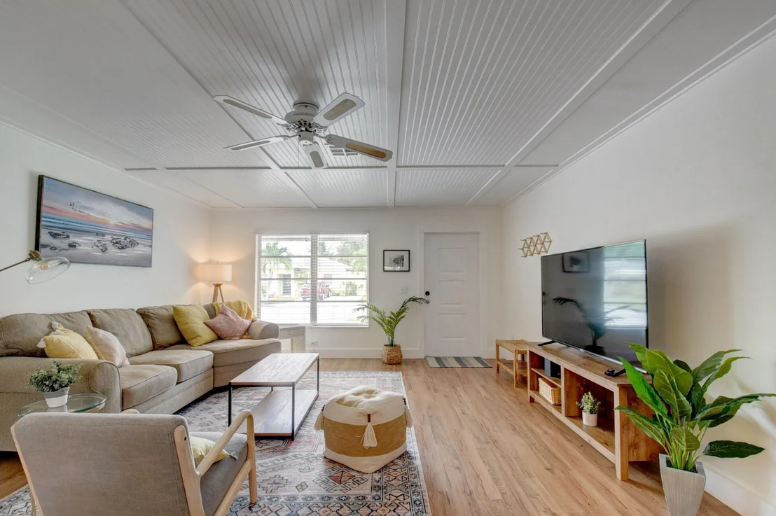 Photo of 232 Wellesley Drive