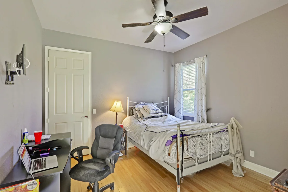 Photo of 4372 Hunting Trail