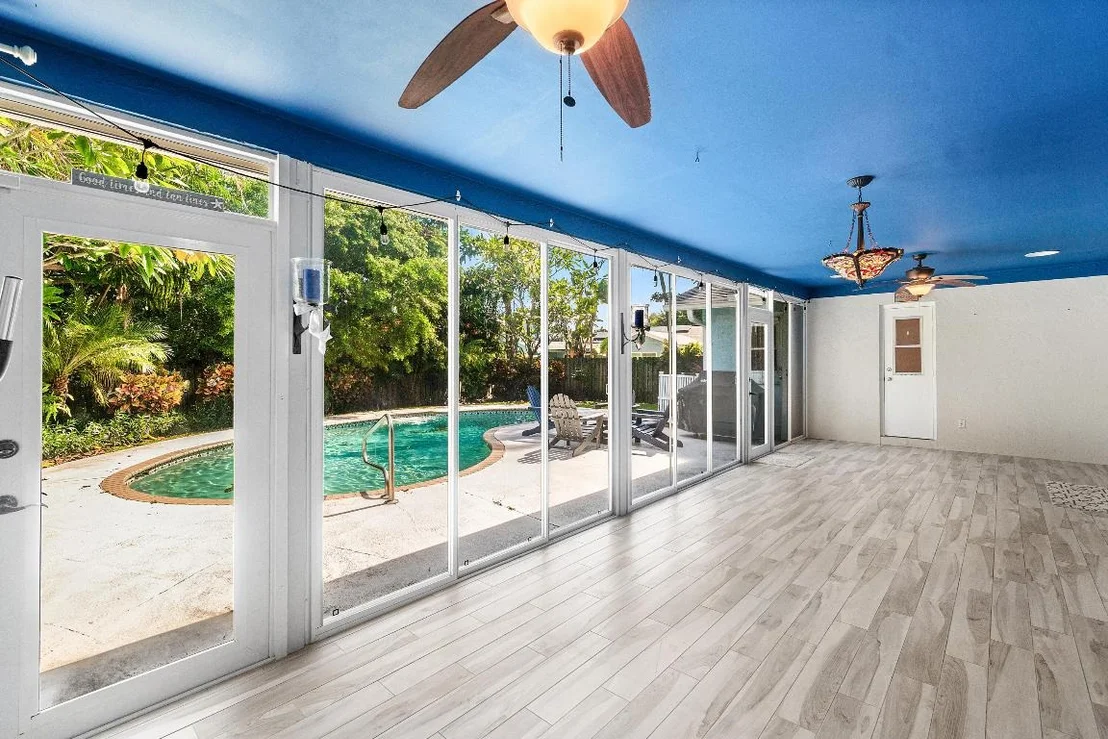 Photo of 1108 Petrel Road