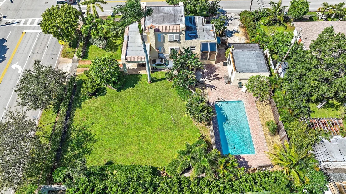 Photo of 735 FOREST HILL Boulevard