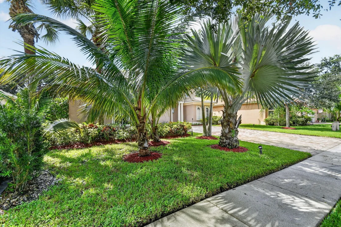 Photo of 6039 WALNUT HILL Drive