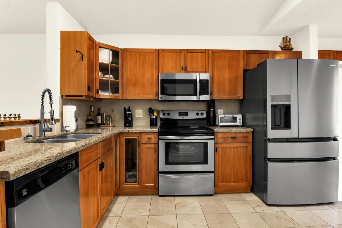 Photo of 4692 LAKESIDE Circle