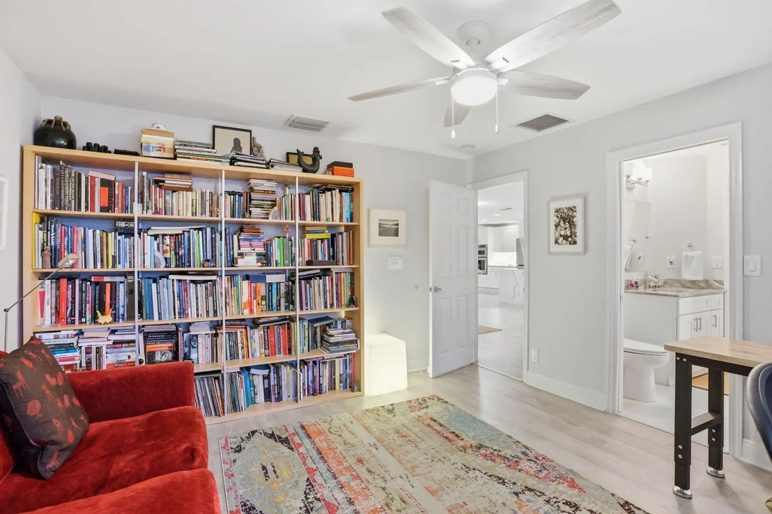 Photo of 2001 Embassy Drive
