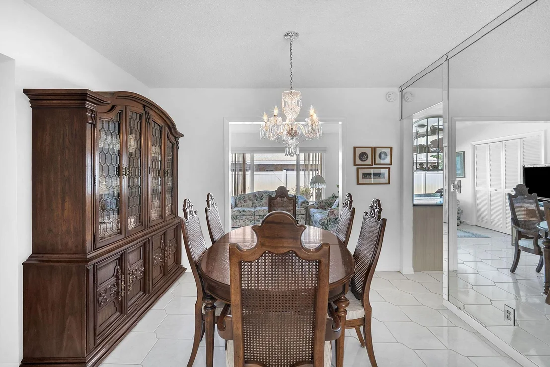 Photo of 2785 SE 4th Street