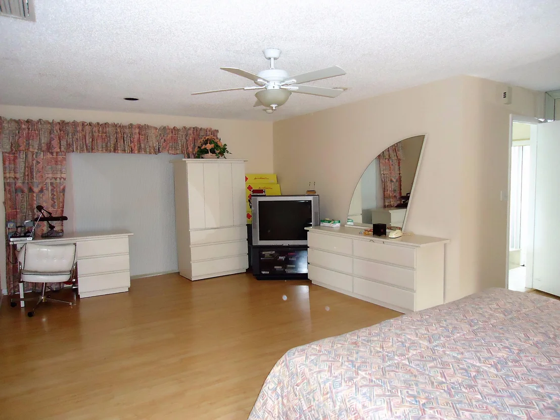 Photo of 3129 Lakeview Drive
